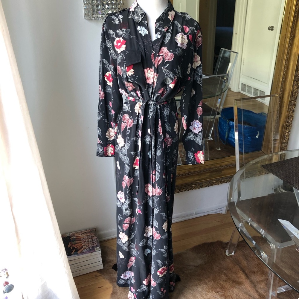 Equipment femme Floral Black button down long sleeve maxi silk dress size small